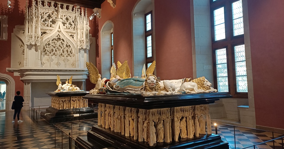 tumulo-Philippe-le-Bold